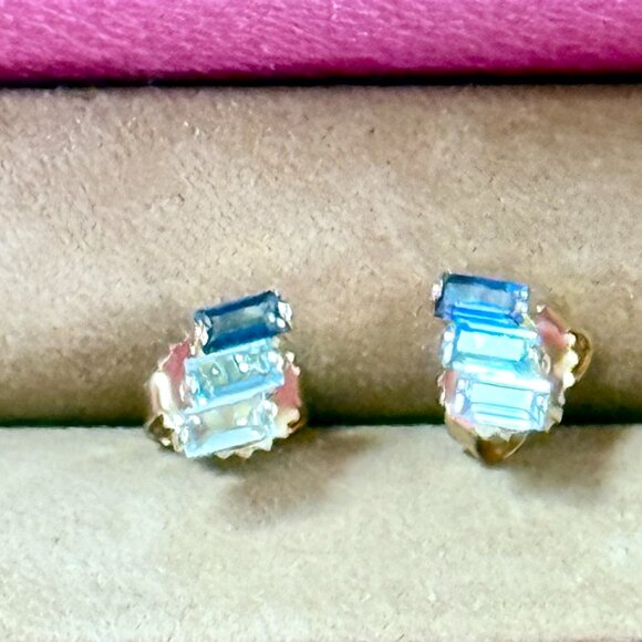 Suzanne Kalan Three Baguette Earrings Blue Ombre